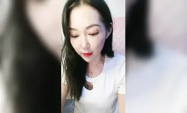 【Kakak Xueli】Kakak matang stoking ultra-jelas props pertunjukan melancap tarian seksi (2)