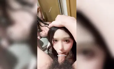 8月最新老吳愛約炮 約操眾多極品巨乳肥臀反差女神，涵蓋清純女大學生 ，夜店DJ女，飢渴高顏值少婦等等  (8)