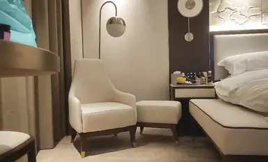 【精選探花】約炮漂亮年輕熟女對白刺激，「不能舔寶貝你舔的好舒服啊_對舌頭伸進去」_「快點給我干廢了騷逼舔的受不了」_求操最後操的求饒退錢也不幹第二次了！