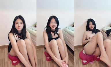 Người dẫn chương trình làm đẹp giá trị cao nhất phát sóng trực tiếp trong phòng trả phí, khoe mặt, hổ trắng, đạo cụ không lông, phúc lợi thủ dâm chảy ra (1)