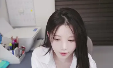 大尺度擦边ASMR女神【yoonying】巨乳淫语剧情诱惑(19)