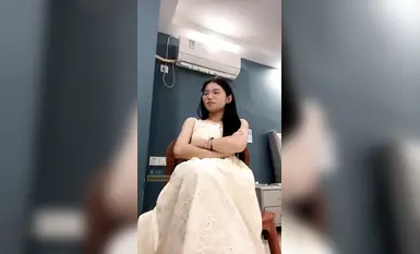 นักเรียนสาวบริสุทธิ์ [Kunkuntu] โชว์ของในหอพักและช่วยตัวเองอย่างบ้าคลั่งด้วยน้ำอสุจิสีขาว! (3)