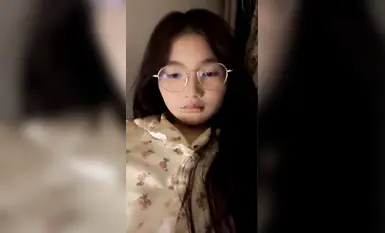 Nữ sinh ngây thơ [Kunkuntu] khoe đạo cụ trong ký túc xá và thủ dâm điên cuồng với chất nhờn trắng và run rẩy! (5)