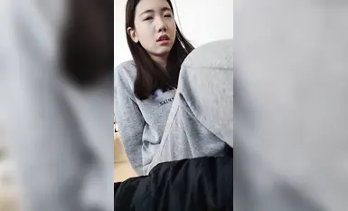 韓國大叔偷拍韓國援交小妹的口交藝術：年輕美眉的口技高超，精液噴發瞬間，令人難以忘懷 (6)