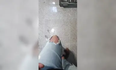 韓國大叔的口交天堂之旅：嫩口韓國高中生的甜蜜誘惑，激情口交打飛機的極致體驗 (5)