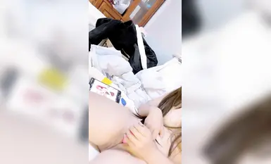 Shao Luo Wen Qing - penampilan masih sangat baik, Shao Luo jenis siaran kuning, personalitinya cukup meriah dan comel, dengan pelbagai pakaian kakak yang lembut, ditambah dengan kebolehan melakukan perkara yang tidak berskala rendah, ia cukup berbaloi unt