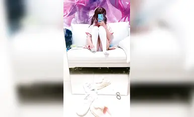 Shao Luo Wen Qing - รูปร่างหน้าตายังคงดีมาก Shao Luo ออกอากาศสีเหลือง บุคลิกค่อนข้างมีชีวิตชีวาและน่ารัก ด้วยเสื้อผ้าน้องสาวที่อ่อนนุ่มหลากหลายบวกกับความสามารถในการทำสิ่งที่ไม่ต่ำต้อย คุ้มค่าแก่การรับชม (2)