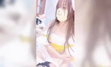 Thiệu Lạc Văn Thanh - ngoại hình vẫn rất tốt, Thiệu Lạc kiểu vàng phát sóng, tính cách khá hoạt bát và dễ thương, mặc nhiều loại quần áo chị em mềm mại, cộng thêm khả năng làm những việc không hề tầm thường, khá đáng xem (24)