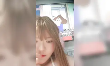 샤오뤄웬칭 - 외모는 여전히 아주 좋고, 샤오뤄 타입의 황방, 성격은 꽤 활발하고 귀엽고, 다양한 부드러운 자매 옷차림에 더해 높은 수준의 라이브 작업을 할 수 있는 능력까지 있어 볼 만한 가치가 충분합니다(61)