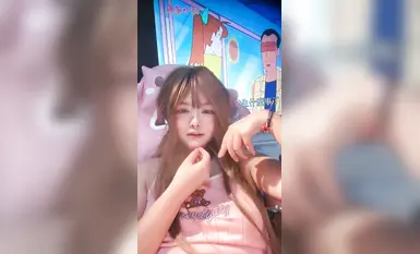 Shao Luo Wen Qing - รูปร่างหน้าตายังคงดีมาก Shao Luo ประเภทสีเหลืองออกอากาศ บุคลิกค่อนข้างมีชีวิตชีวาและน่ารัก ด้วยเสื้อผ้าน้องสาวที่หลากหลายและนุ่มนวลบวกกับความสามารถในการทำสิ่งที่ไม่ต่ำต้อย คุ้มค่าแก่การรับชม (62)