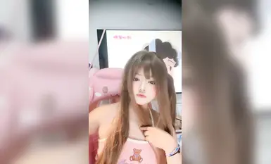 少蘿溫卿-顏值還是非常不錯的，少蘿類型的黃播，性格挺活潑可愛的，搭配各種軟妹裝，再加上尺度不低的整活能力，挺有看頭的 (63)