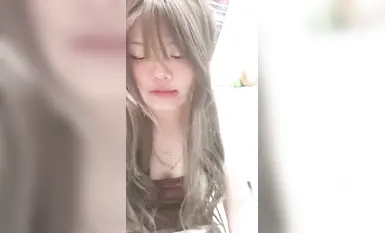 少蘿溫卿-顏值還是非常不錯的，少蘿類型的黃播，性格挺活潑可愛的，搭配各種軟妹裝，再加上尺度不低的整活能力，挺有看頭的 (9)