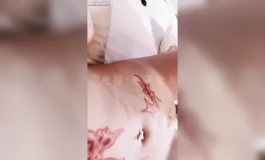 Selebriti Internet Douyin bernilai tinggi payudara besar besar atas muka saya ingin melarikan diri dari dunia nyata, sangat kontras menindik puting lidah Ahei, melancap berskala besar kebajikan foto