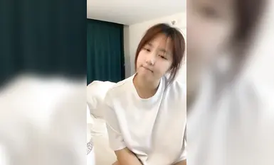 可爱学生，巨乳肥臀【奈奈酱】啪啪自慰~超过瘾~！ -1