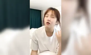 可爱学生，巨乳肥臀【奈奈酱】啪啪自慰~超过瘾~！ -1