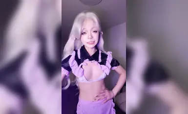 羚精灵系尤物! cos女仆装，美女道具自慰白浆直流，裸舞超顶! (2)