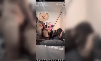 การอัปเดตล่าสุดของ Fat Ass Creator ในวันที่ 24 สิงหาคม ยังคงเหมือนเดิมเช่นเคย นั่นก็คือ Doggy Style Master ถ่ายทำแบบจริงจัง เก็บแต่ส่วนปลายล่างเท่านั้น เข้าถึงจุดที่ลึกที่สุดเสมอ