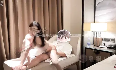 ROSEWU 8月24日最新 《NTR人妻系列》女上位第一視角 雙機位