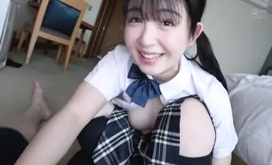 APGH-043 姪っ子みたいな無邪気な娘は溺愛中出しさせてくれるピュア娘でした【成熟Gカップ・天然まん毛・ハメ潮】放課後美少女とイチャLOVEハメ撮りデート 水泳部 真白ふわり