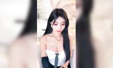 【白希】高価値女神、極上ボディ、白虎の柔らかいおまんこ、小道具をまんこに挿入、オナニー潮吹き（75）