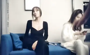 超模淫盪姐妹花，長得還像雙胞樣，激情雙飛場，貌美人浪，淫盪指數爆棚，精彩佳作刺激勁爆不可錯過