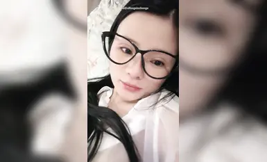 【色咖啡】大奶肥臀_眼镜骚母狗_连体黑丝网袜_狗链口塞_调教_无套骑乘_后入啪啪(5)