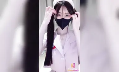 網紅極品白虎福利姬【初戀小安】cos自慰 (17)