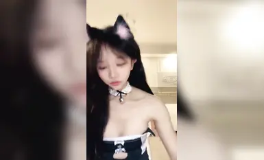 【小怡宝宝】大眼小美女一个人在家发骚！