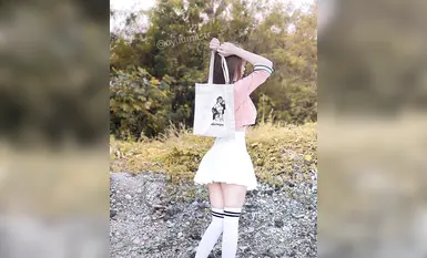 รูปภาพและวิดีโอของ Ayu Ayumi