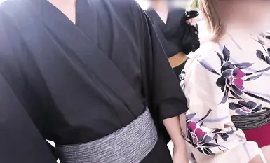 kuzu_v0 五個男孩和女孩去看煙火，然後在一家酒店玩了四人舞。