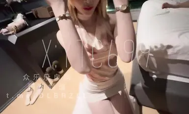 Makoto Ito - นางเอก 1+7 คน และคนอีก 4 คน มีเซ็กส์กันเป็นกลุ่มในวิลล่า ปล่อยตัวในสระแห่งความใคร่ และเพิ่มนางแบบสวยๆ ใหม่ ผลัดกันมีเซ็กส์โดยไม่มีการยับยั้งชั่งใจ