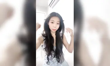 【濕濕】絕頂長腿騷母狗狗鏈舔內褲高跟鞋插逼 (40)