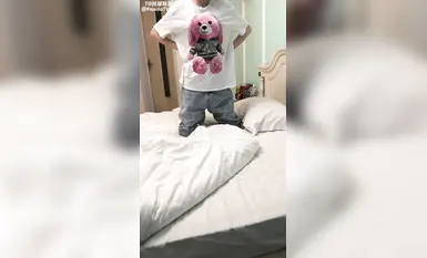 ฟุตจ๊อบ-กางเกงยีนส์นักเรียนพับขึ้น ถุงเท้าเรือสีขาว (1)