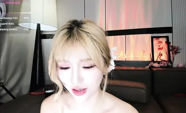 超人氣美少女【Kiki-2025】空姐制服誘惑~絲襪~道具自慰噴水 (3)