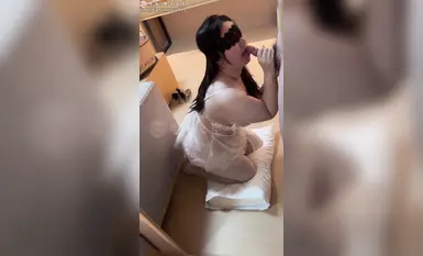 สาวอวบสุดเซ็กซี่ อกใหญ่สุดๆ และก้นอวบๆ สองสาวผลัดกันสอดใส่ ก้นหยักนี่เร้าใจสุดๆ (2)