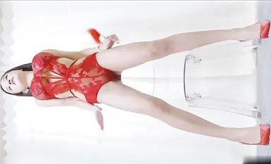 10月22日内购资源，新晋舞团Livex18（原K8）多模特大尺度裸舞双视角福利(2)