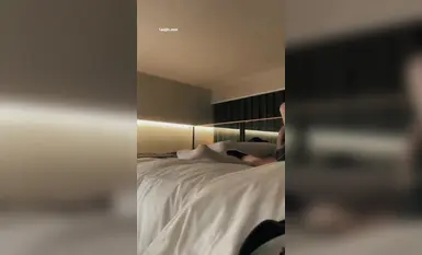 2025年10月最新【速報】超一流のコントラストTwitter女子大生【邵羅漢】有料大型動画、完璧な顔面露出、純潔なコントラスト、セックス大好き、白虎ピンクの穴（2）