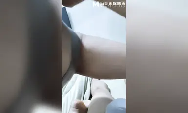 [Drama Interpretation] Kuting - Habang wala si kuya, niyaya ko ang aking hipag sa aking bahay upang maglaro. Tinukso at ginising niya ang aking ari, pagkatapos ay ipinasok ito sa sarili kong erotikong anus, na nagparamdam sa akin ng hindi kapani-paniwalan