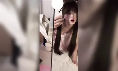 『辭寶』高顏值_足交_啪啪，老師同學眼中的乖乖女被主人爸爸調教_上 (4)