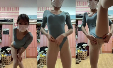 The secret between a beautiful dance student and her sugar daddy. The contrast is shocking. (1)