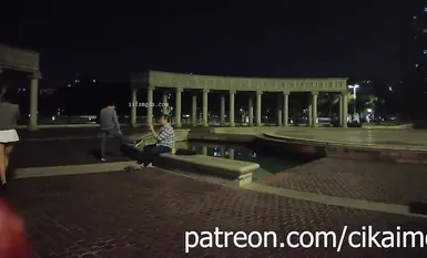 天花板露出狂人御姐【cikaimoon】最新作品完整版时长，人前全裸协闺蜜乡间城市各种露出(2)