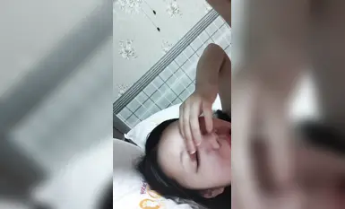 Mataas na kalidad na mga leaked na larawan ng isang maputi ang balat, may mataas na halaga na babae na may malalaking suso na nakikipagtalik sa kanyang kasintahan sa ultra-high-definition na 4K na kalidad (1)