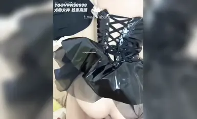 推特頂級泡良大神『fKabuto』抖音清純幾萬粉網紅 這么好看的臉 身材苗條 jk口爆中出後入白嫩翹臀 完美露臉 (2)