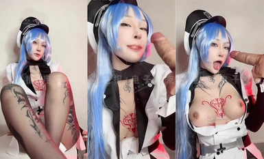 九條南無 艾斯德斯大人只喜歡比自己小的男人 要有純潔的微笑 還有~純潔的肉棒，對了~不要猜我的年齡 可以當你媽媽~ (1)