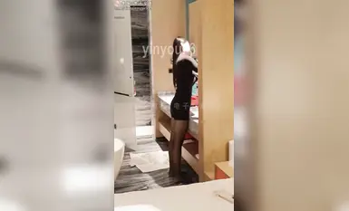 爱薇精选各种素人女友吃鸡做爱合集(22)