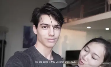 推特网红留学生林雅儿的性爱日记01_淋浴间的惊喜