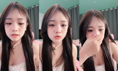 骚狐狸精极品巨乳嫩妹，天然大胸美少女，童颜酥胸一线天美穴。 (9)