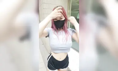 ❤️Soalan Kecil｜Pendedahan Yang Memalukan_Petang Panas Sebegitu_Puting Terjuntai dan Pengapit Puting Melalui Pakaian