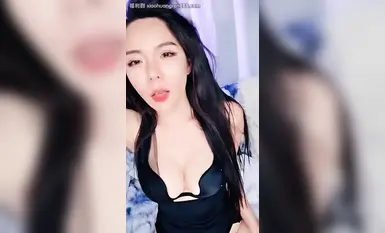 แมวเก้าไม่ดื่มแอลกอฮอล์_หน้าอกสวย ท่าเต้นยั่วยวน ขาสวย ถุงน่อง และละอองน้ำแห่งความใคร่ (13)