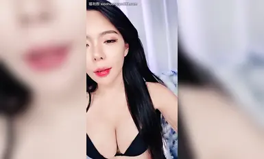 แมวเก้าไม่ดื่มแอลกอฮอล์_หน้าอกสวย ท่าเต้นยั่วยวน ขาสวย ถุงน่อง และละอองน้ำแห่งความใคร่ (13)